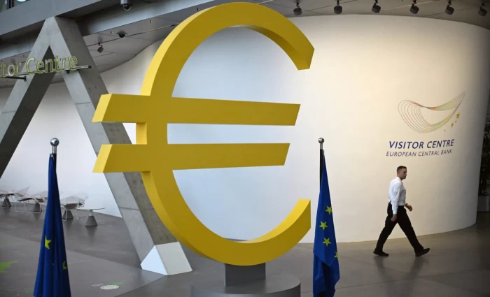 Επιτόκια: Διχασμένες οι απόψεις των στελεχών της ΕΚΤ για τις επόμενες κινήσεις