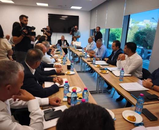 Τα 8 πλεονεκτήματα και η εγγυημένη αύξηση των €30 -  Τι καταγράφει το ΥΠΕΡΓ για τη μεταρρύθμιση