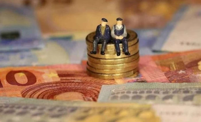 Συνταξιοδοτική μεταρρύθμιση: Κρίσιμος ο Αύγουστος για τις τελικές αποφάσεις