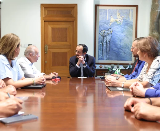 Ούτε άσπρος ούτε μαύρος καπνός για κουρεμένους - Δεν έκλεισε η πόρτα για δεύτερη δόση εντός ‘26