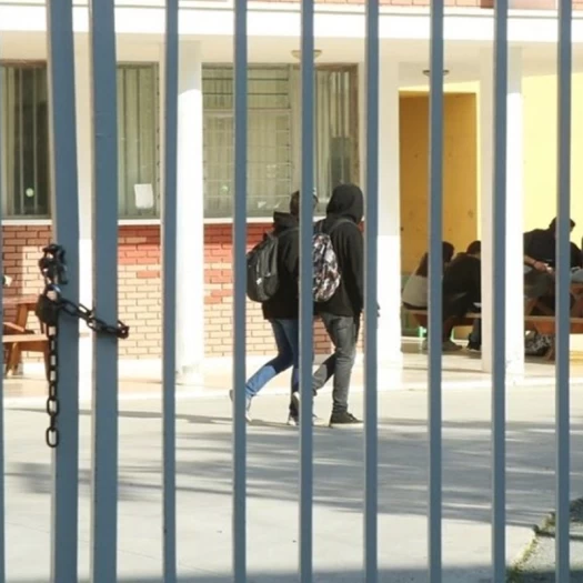 Απόγευμα η πρώτη κινητοποίηση των εκπαιδευτικών – Τι αποφάσισαν ΠΟΕΔ, ΟΕΛΜΕΚ και ΟΛΤΕΚ