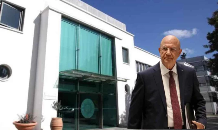 Πάει στη Βουλή ο Μάκης Κεραυνός για να καταθέσει τον προϋπολογισμό του 2027