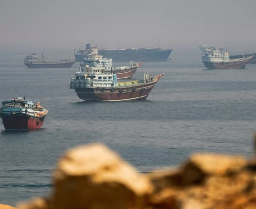 ΗΠΑ–Ιράν: Φωτιά στη Μέση Ανατολή με νέα χτυπήματα – Άγγιξε τα 96 δολάρια το πετρέλαιο