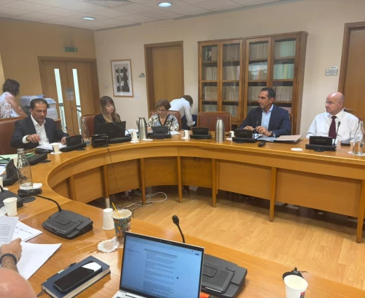 Επί τάπητος το ΜΟΤ κτιρίων στη συζήτηση για επικίνδυνες οικοδομές στην Επ. Εσωτερικών