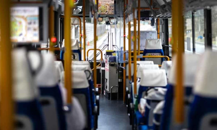 Στα €5 το μηνιαίο και στα €30 το ετήσιο μαθητικό εισιτήριο λεωφορείων