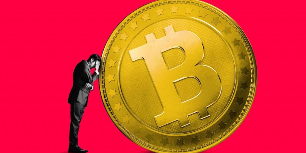 Η μεγάλη «φυγή» από το Bitcoin – Από τις $69.000 στις $33.000