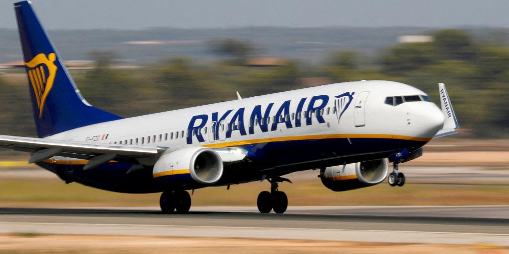 Στα ύψη τα κέρδη β΄ τριμήνου της Ryanair