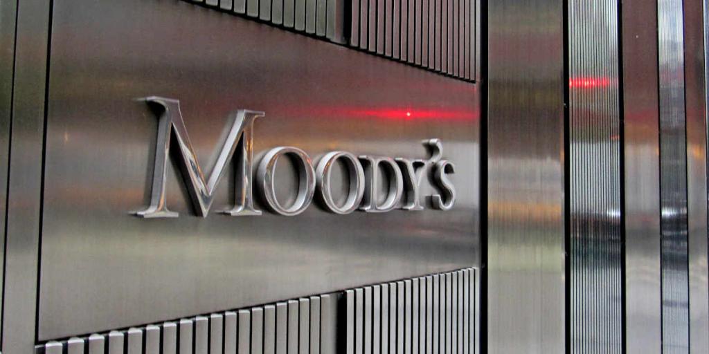 Ο Moody’s υποβαθμίζει σε αρνητική την προοπτική του τομέα των ακινήτων στην Κίνα