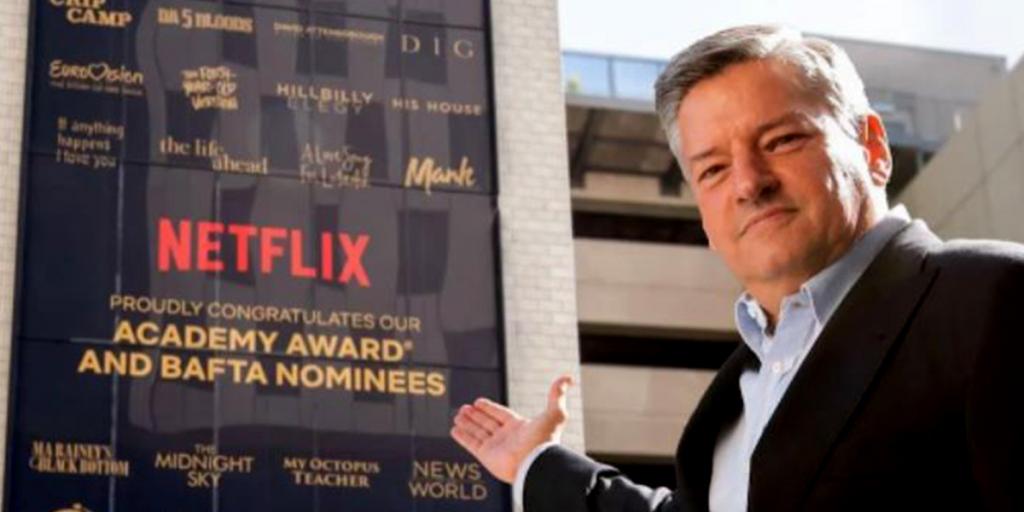 Netflix: Ο CEO λέει ότι η ΑΙ δεν θα αντικαταστήσει σεναριογράφους και σκηνοθέτες