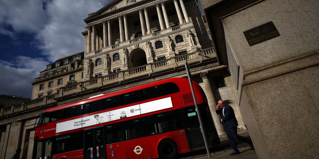 Στον στόχο 2% της BoE διατηρήθηκε ο πληθωρισμός στη Βρετανία