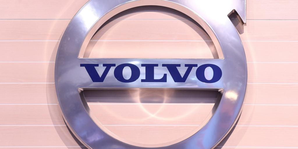 Volvo: Γιατί εγκαταλείπει το σχέδιο αποκλειστικής κατασκευής EV μέχρι το 2030