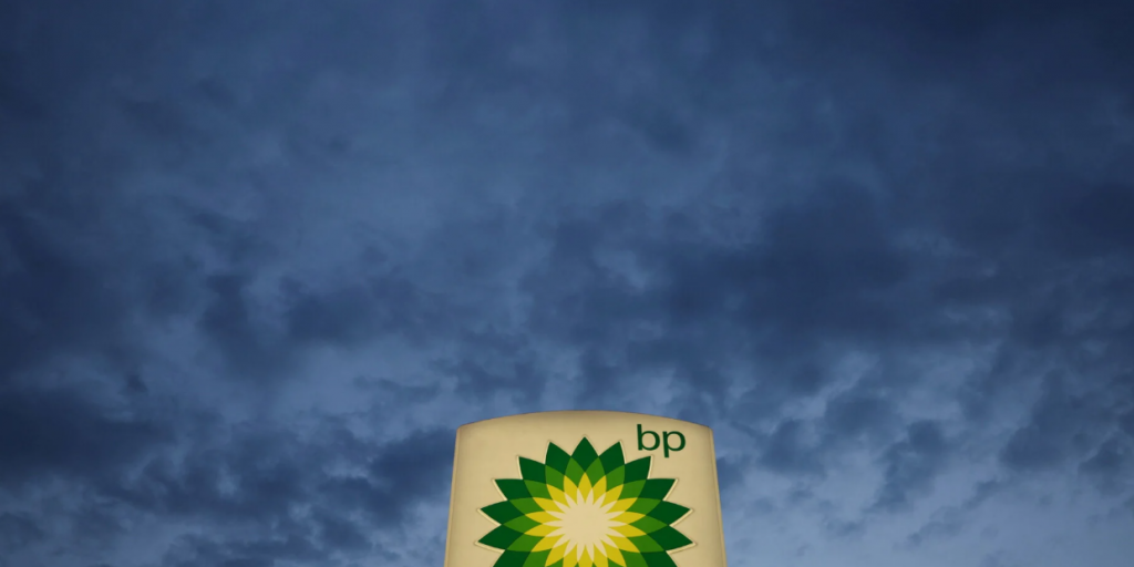 BP: Απολύει χιλιάδες υπαλλήλους για να μειώσει το κόστος