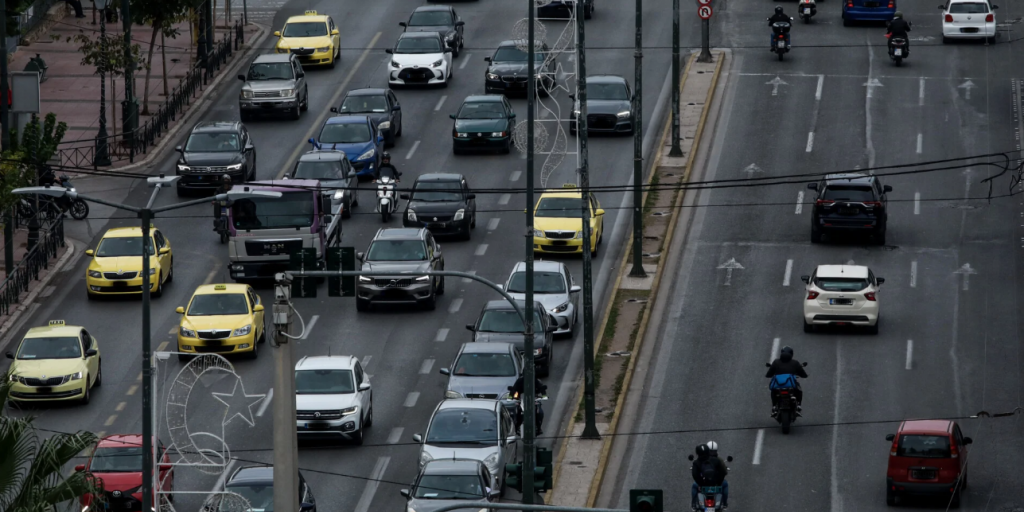 Η κυριαρχία της Κίνας απειλεί με λουκέτο τις αυτοκινητοβιομηχανίες σε Ευρώπη