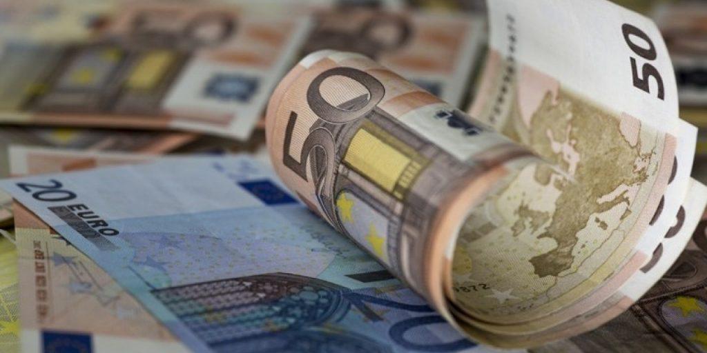 Αυξήθηκαν τα δάνεια τον Δεκέμβριο - Άλμα και στις καταθέσεις