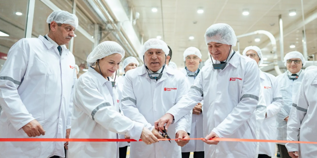 Coca-Cola HBC: Επένδυση 31,5 εκατ. δολαρίων στην Αίγυπτο Coca-Cola HBC: Επένδυση 31,5 εκατ. δολαρίων στην Αίγυπτο