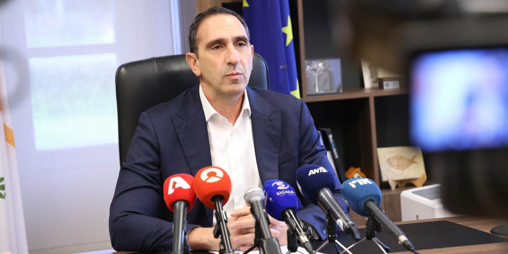 ΥΠΕΣ: Αδειοδότηση για ανέγερση κατοικίας σε 40 εργάσιμες μέρες