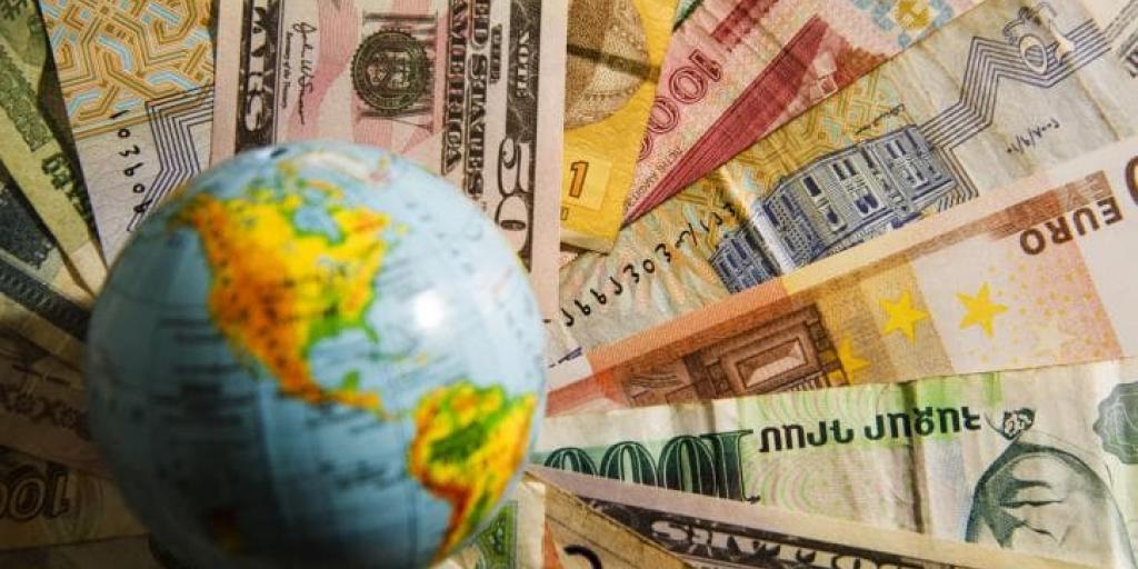 Μπορεί η ΕΕ να φορολογήσει παγκόσμιους γίγαντες παρά την αντίθεση του Τραμπ;