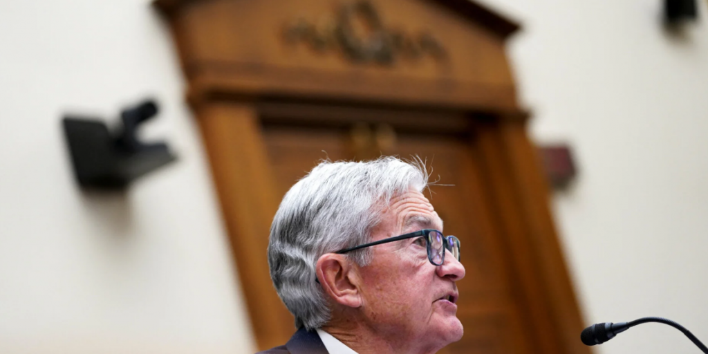 Πρακτικά Fed: Ανησυχία για τον αντίκτυπο των δασμών στον πληθωρισμό
