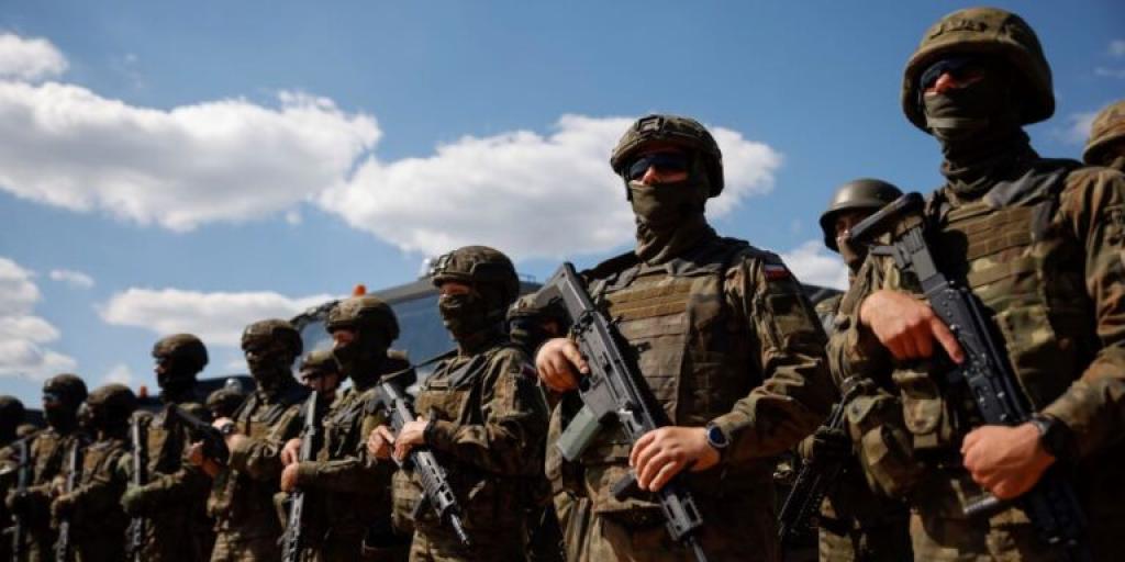 Αμυντικές δαπάνες: Πώς θα «σηκώσει» η Ευρώπη επιπλέον 0 δισ.