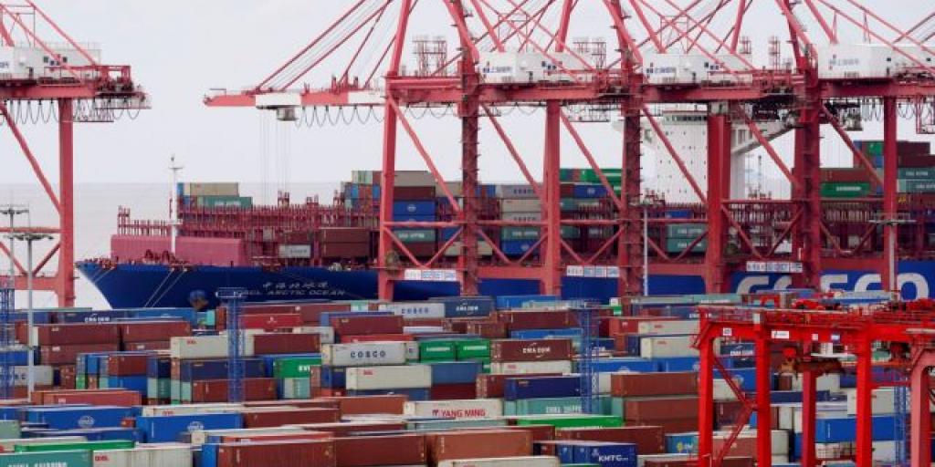 Κίνα: Κατώτερες των προσδοκιών οι εξαγωγές με φόντο τους δασμούς Τραμπ – Χαμηλά 2,5 ετών για τις εισαγωγές