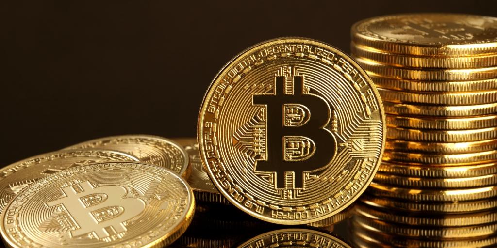 Συνεχίζεται η πτώση για το Bitcoin μετά το διάταγμα Τραμπ για το στρατηγικό απόθεμα – Απώλειες άνω του 5% Συνεχίζεται η πτώση για το Bitcoin μετά το διάταγμα Τραμπ για το στρατηγικό απόθεμα – Απώλειες άνω του 5%