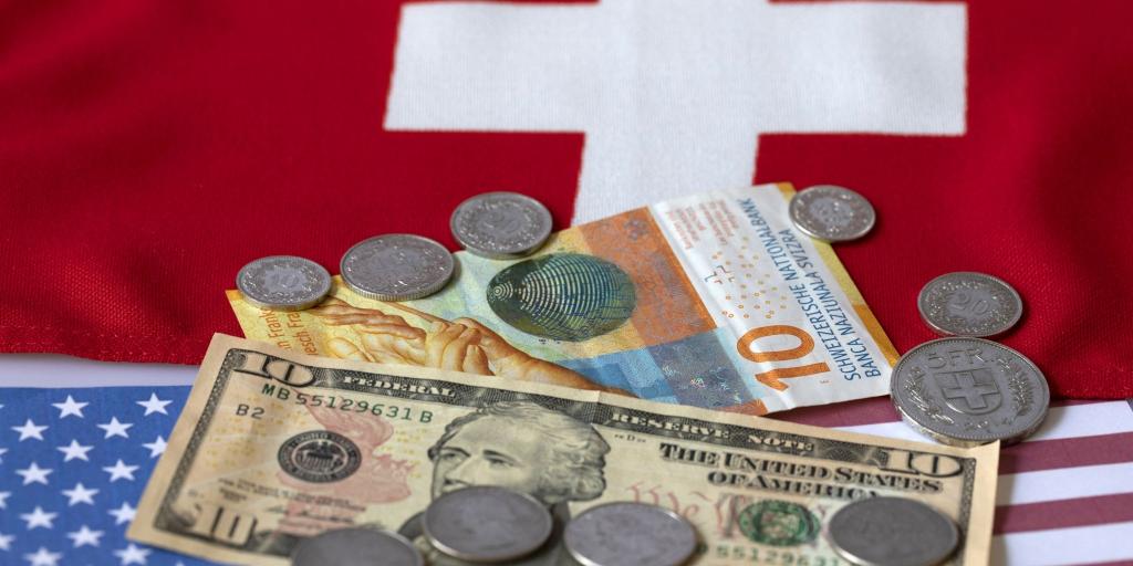 Ελβετικό Φράγκο: Αύξηση Συναλλαγών και Στοιχημάτων για Πτώση (γραφήματα)