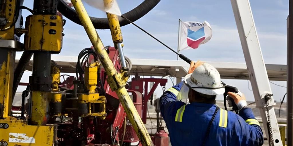 ΗΠΑ: Εξετάζει το αίτημα της Chevron για παραμονή στη Βενεζουέλα