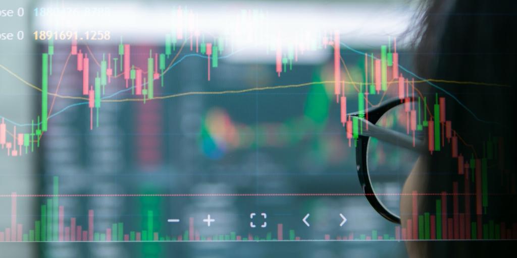 Rebound στις αγορές μετά του λουτρό αίματος – Άνοδος +1% για τον Stoxx 600