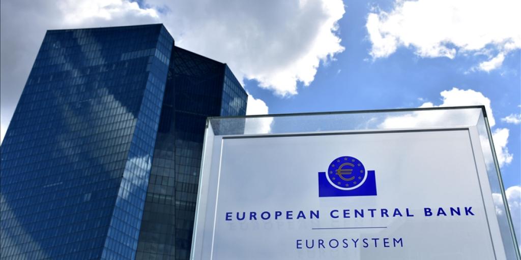 Σίμκους (ΕΚΤ): Αναγκαία η μείωση στα επιτόκια των Απρίλιο λόγω δασμών Σίμκους (ΕΚΤ): Αναγκαία η μείωση στα επιτόκια των Απρίλιο λόγω δασμών