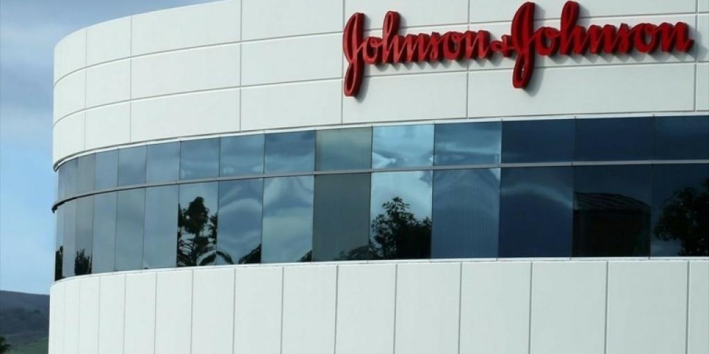J&J: Επιδόσεις πάνω από τις προβλέψεις και επενδύσεις δισ. στον απόηχο των δασμών Τραμπ J&J: Επιδόσεις πάνω από τις προβλέψεις και επενδύσεις δισ. στον απόηχο των δασμών Τραμπ