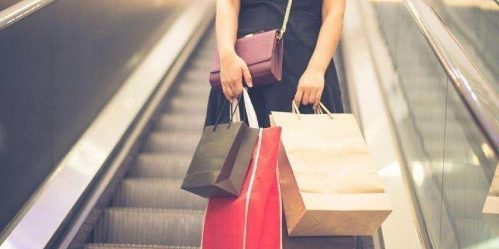 Θετικό πρόσημο για το λιανικό εμπόριο: Αύξηση 5,6% σε αξία και όγκο τον Μάρτιο