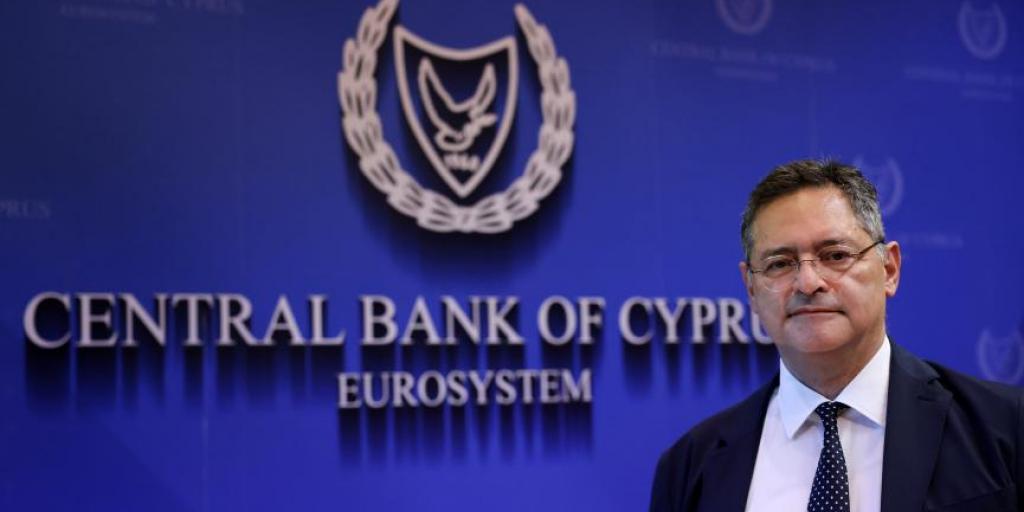 Γιατί ο διοικητής της ΚΤΚ θεωρεί ακόμα πρόκληση τα κόκκινα δάνεια
