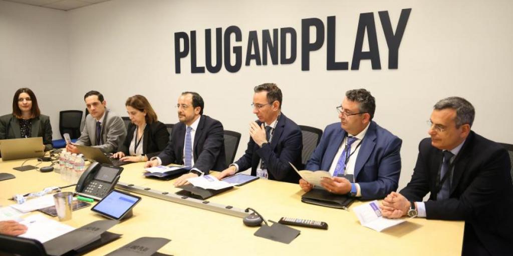 Στην Κύπρο στελέχη της Plug and Play – Άρχισαν επαφές στο Προεδρικό