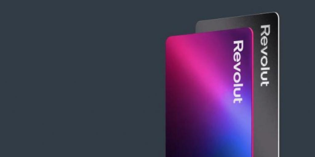 Revolut: Αφαιρεί πρόσθετες προμήθειες ενόψει καλοκαιριού