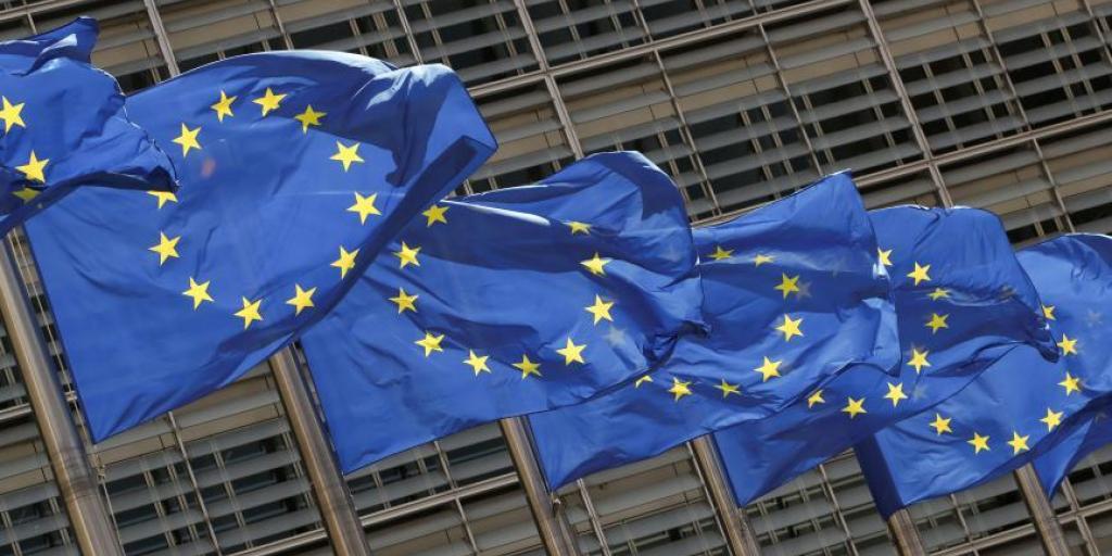 Κομισιόν: Μέτρα και κίνητρα για να κρατήσει τις εταιρείες στην Ευρώπη