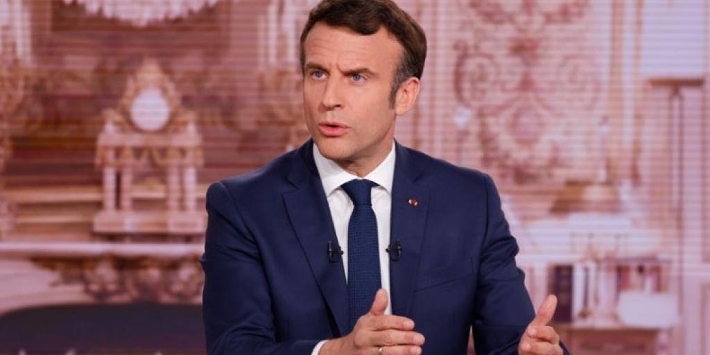 Μακρόν: Πιέσεις για διάλογο Μόσχας-Κιέβου υπό την απειλή για σκληρότερες κυρώσεις
