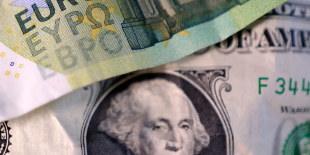 Η συμφωνία Τραμπ – Σι ρίχνει το ευρώ σε ναδίρ 5 εβδομάδων