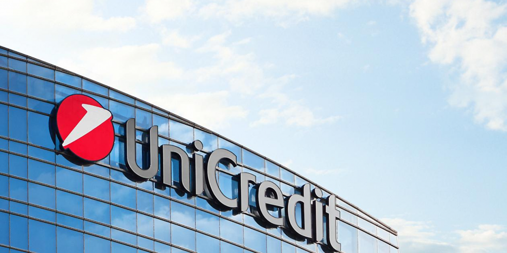 UniCredit: Στα 2,77 δισ. τα κέρδη α’ τριμήνου δίνουν ώθηση στα σχέδια εξαγορών