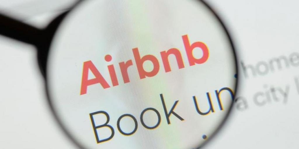 Airbnb: Αρνητικές συνέπειες για την ξενοδοχειακή, θετικές για οικονομία Airbnb: Αρνητικές συνέπειες για την ξενοδοχειακή, θετικές για οικονομία