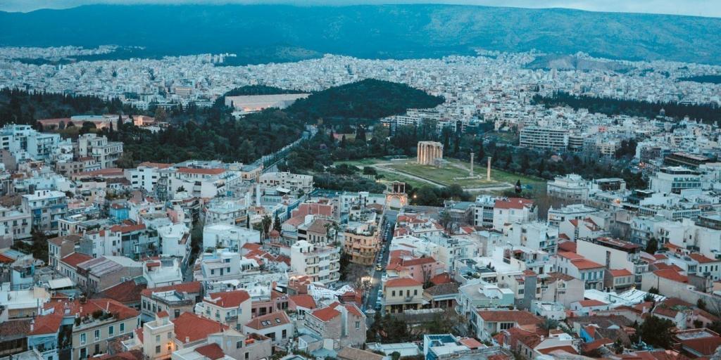 Πλουσιότεροι (στους αριθμούς) οι Ελληνες πολίτες Πλουσιότεροι (στους αριθμούς) οι Ελληνες πολίτες