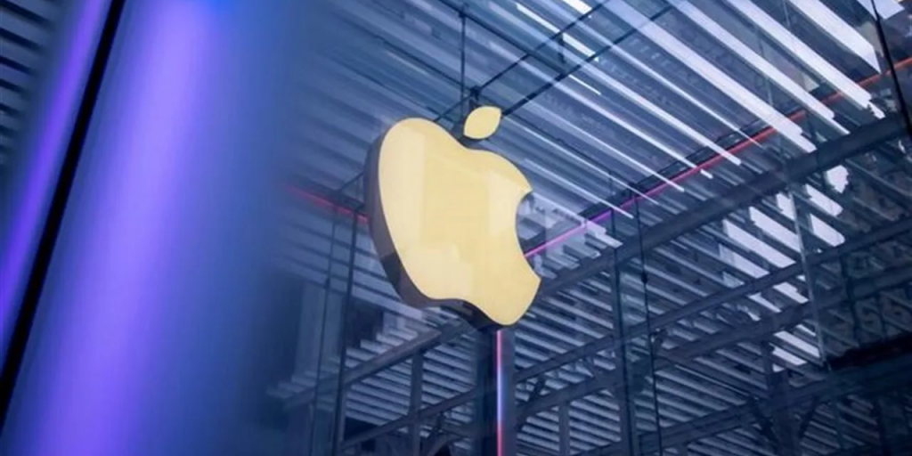 Apple: Αντιμέτωπη με δασμούς έως 145% και δύσκολο διαζύγιο από την Κίνα