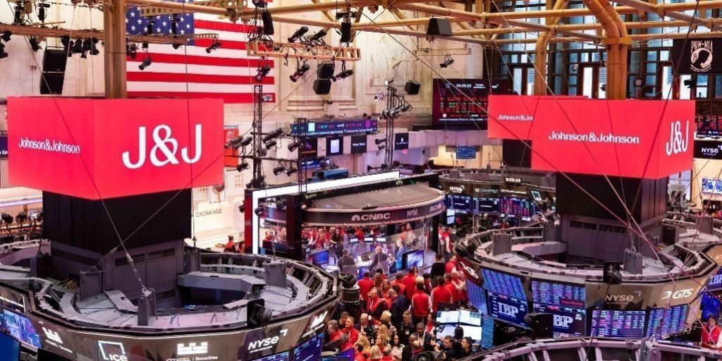 Ασκήσεις ψυχραιμίας στη Wall Street – Ηπιες μεταβολές στους δείκτες Ασκήσεις ψυχραιμίας στη Wall Street – Ηπιες μεταβολές στους δείκτες