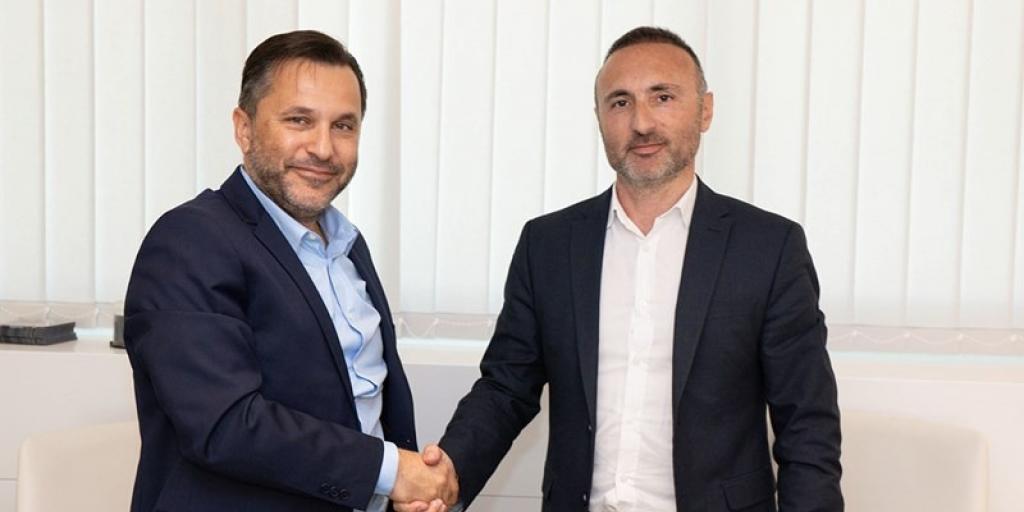 Η Cyta εξαγοράζει το Κέντρο Δεδομένων της Simplex – Έπεσαν οι υπογραφές Η Cyta εξαγοράζει το Κέντρο Δεδομένων της Simplex – Έπεσαν οι υπογραφές