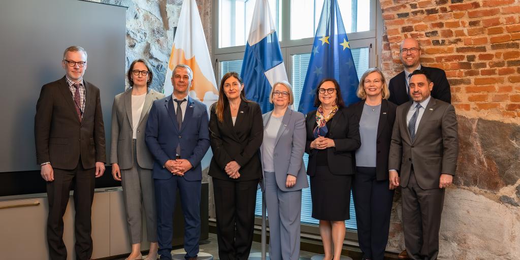 Ενισχύεται η ναυτιλιακή συνεργασία από τις επαφές της Υφ. στο Ελσίνκι Ενισχύεται η ναυτιλιακή συνεργασία από τις επαφές της Υφ. στο Ελσίνκι