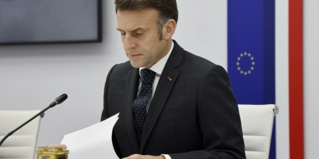 Μακρόν στο Βιετνάμ: Συμφωνία για στενότερους αμυντικούς και ενεργειακούς δεσμούς