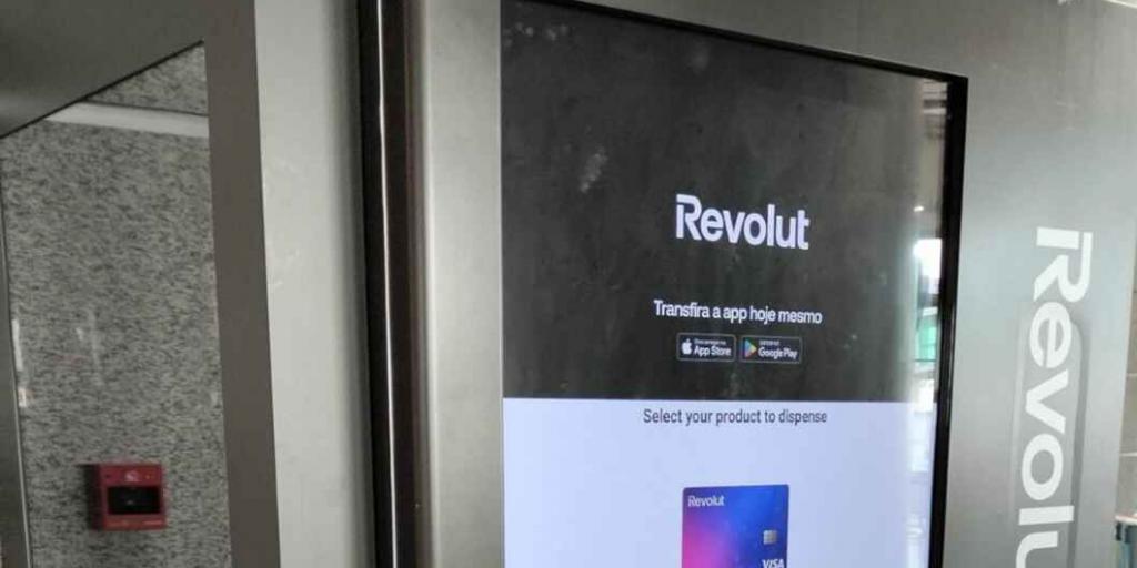 Η Revolut εγκαινιάζει τα πρώτα της ΑΤΜ στην Ισπανία Η Revolut εγκαινιάζει τα πρώτα της ΑΤΜ στην Ισπανία