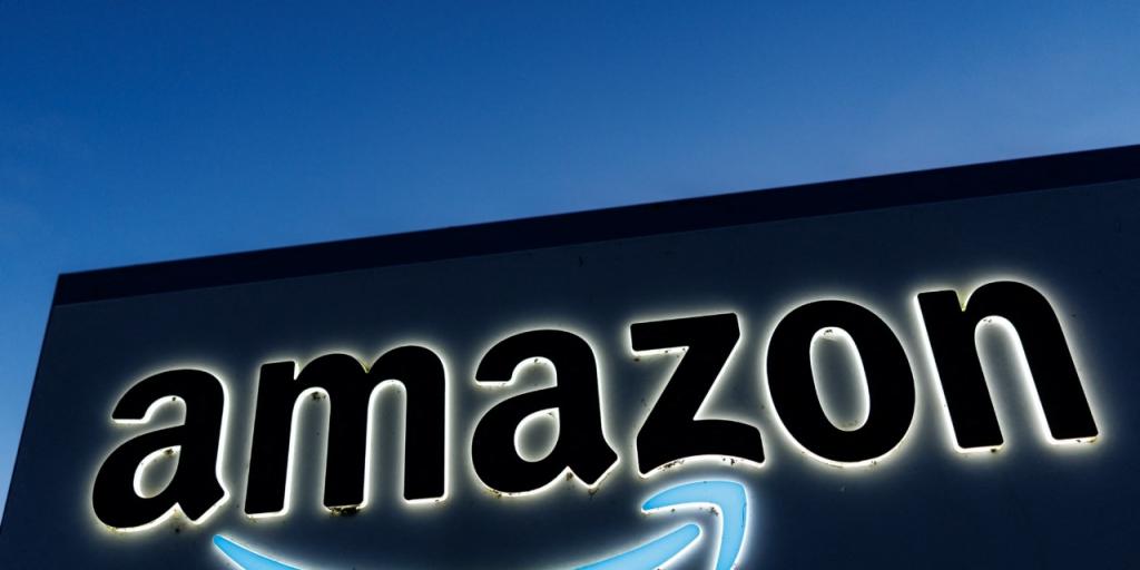 Amazon: Νέες απολύσεις στο πλαίσιο αναδιοργάνωσης