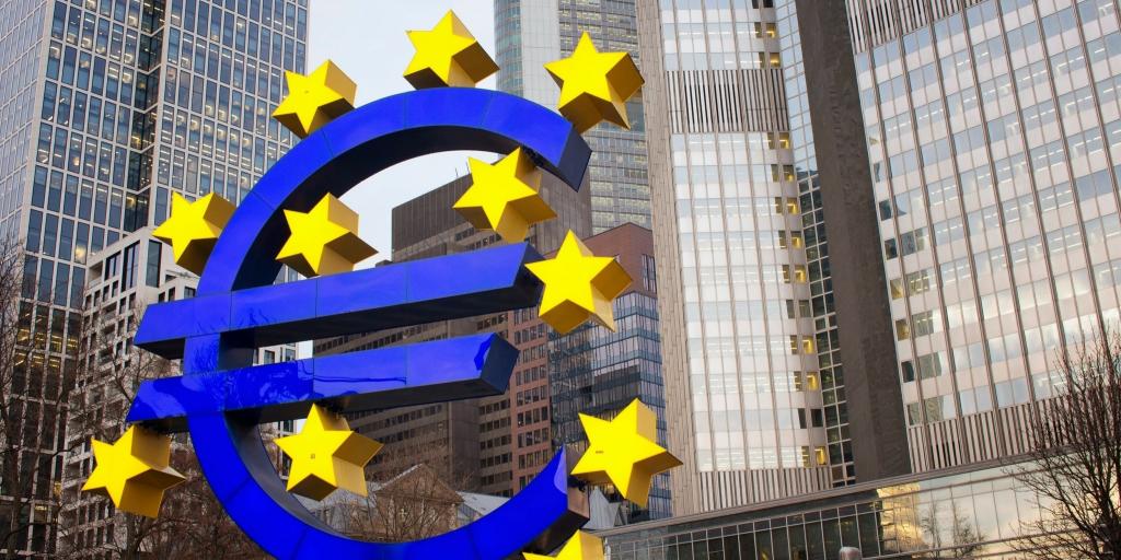 ΕΚΤ: Πότε κλείνει ο κύκλος μείωσης των επιτοκίων – Τι «βλέπουν» οι κεντρικοί τραπεζίτες