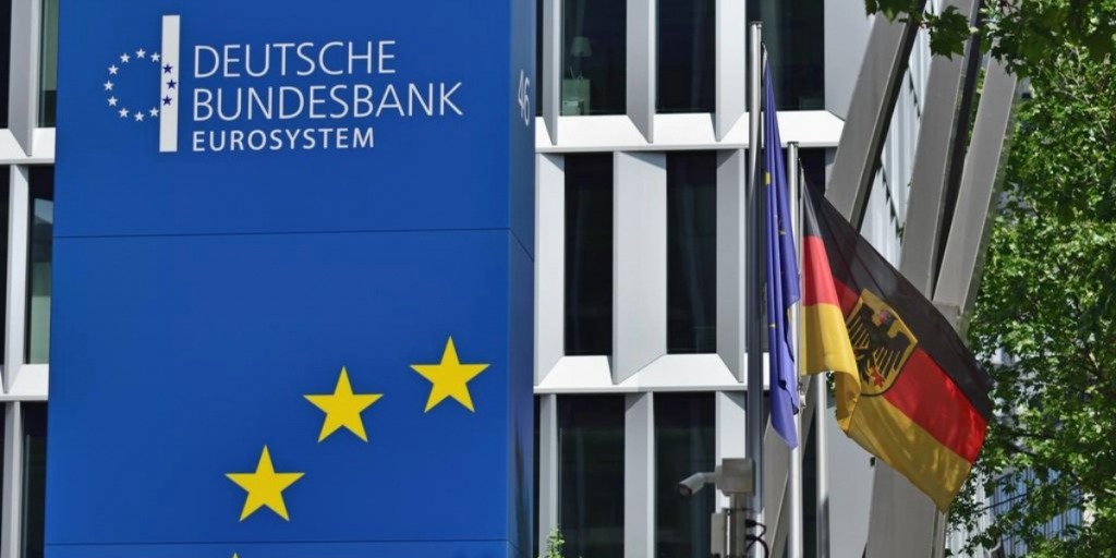 Bundesbank: Ο εμπορικός πόλεμος κάνει την ανάπτυξη απλησίαστο όνειρο για τη Γερμανία (γραφήματα)