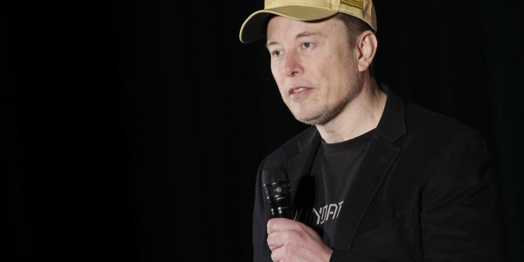 Mασκ: Στις 22 Ιουνίου τα πρώτα ρομποταξί της Tesla στους δρόμους του Τέξας (tweet) Mασκ: Στις 22 Ιουνίου τα πρώτα ρομποταξί της Tesla στους δρόμους του Τέξας (tweet)